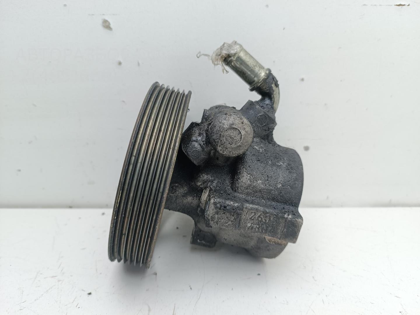 Насос ГУР (гидроусилитель руля)