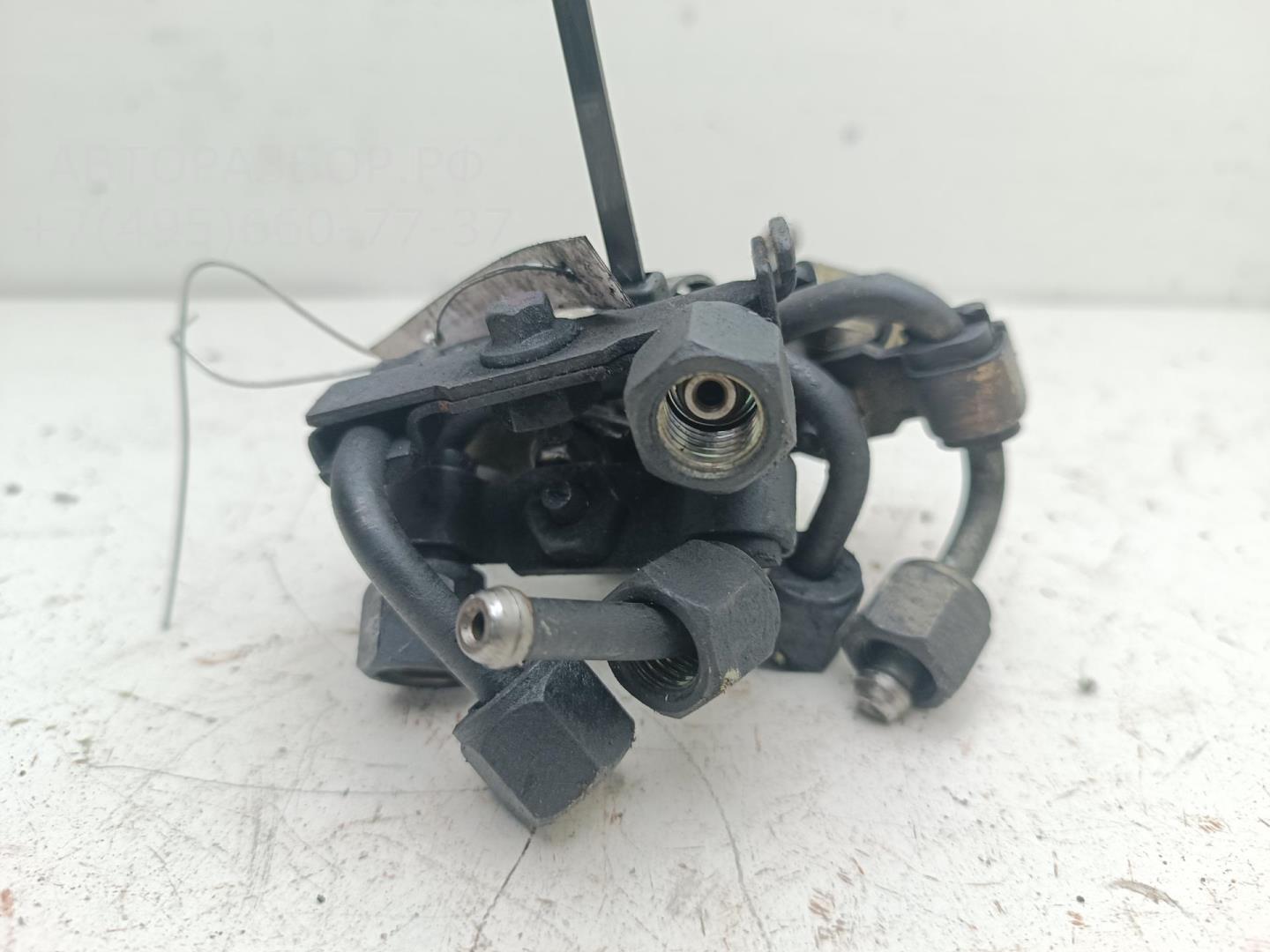 Трубка топливная