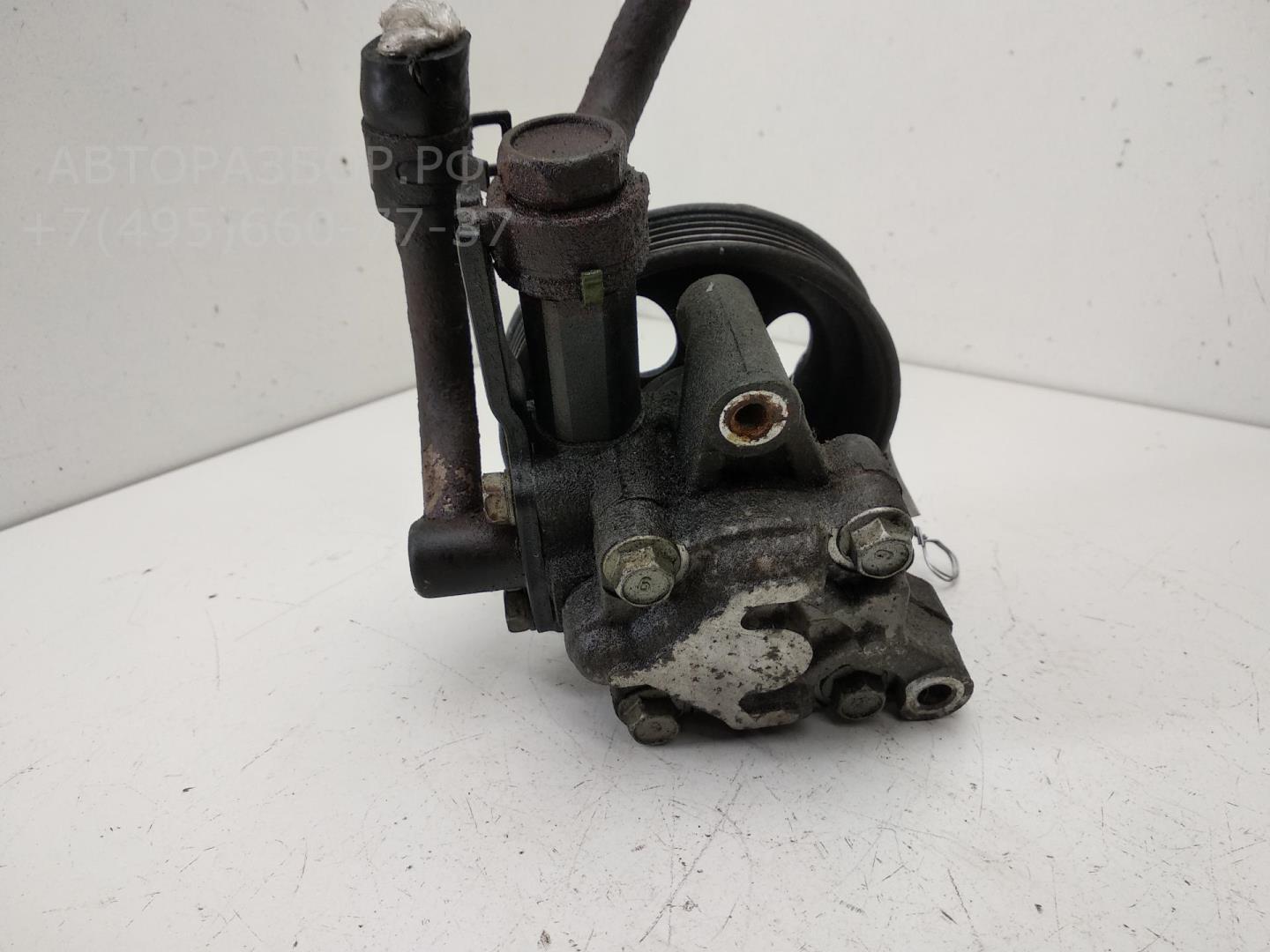 Насос ГУР (гидроусилитель руля)