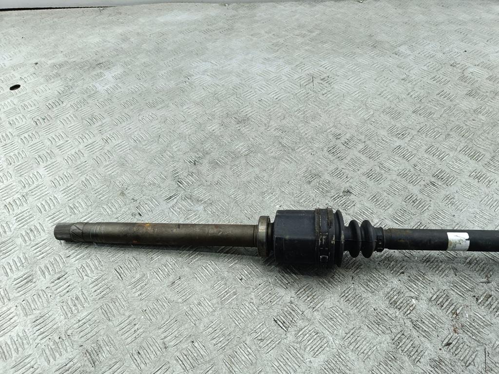 Полуось передняя правая