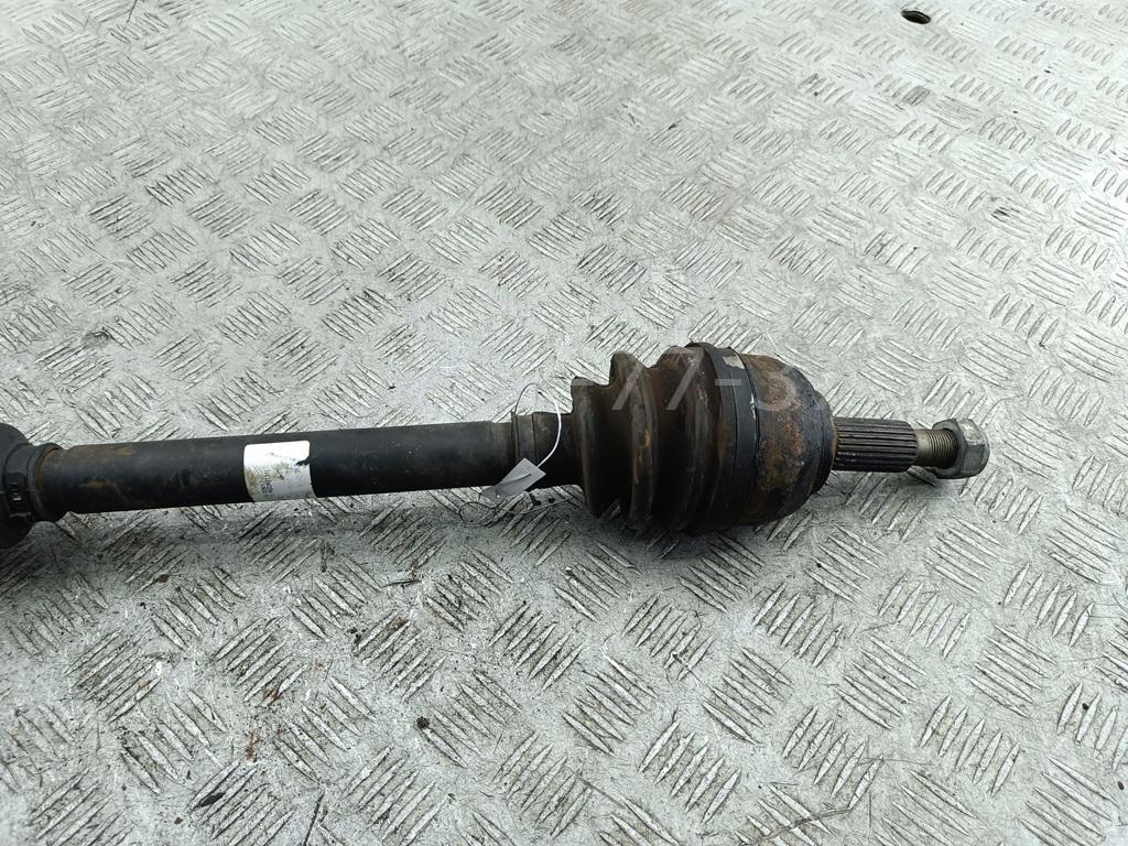 Полуось передняя правая