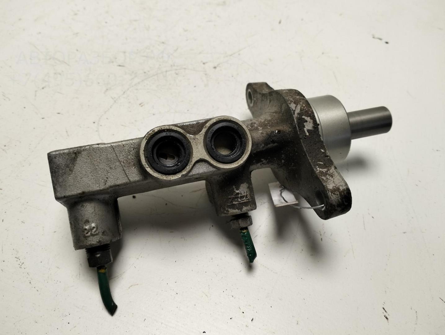 Цилиндр тормозной главный