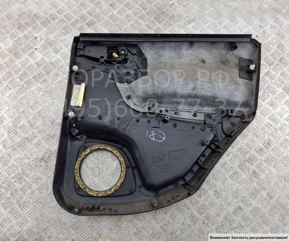 Обшивка двери задней левой