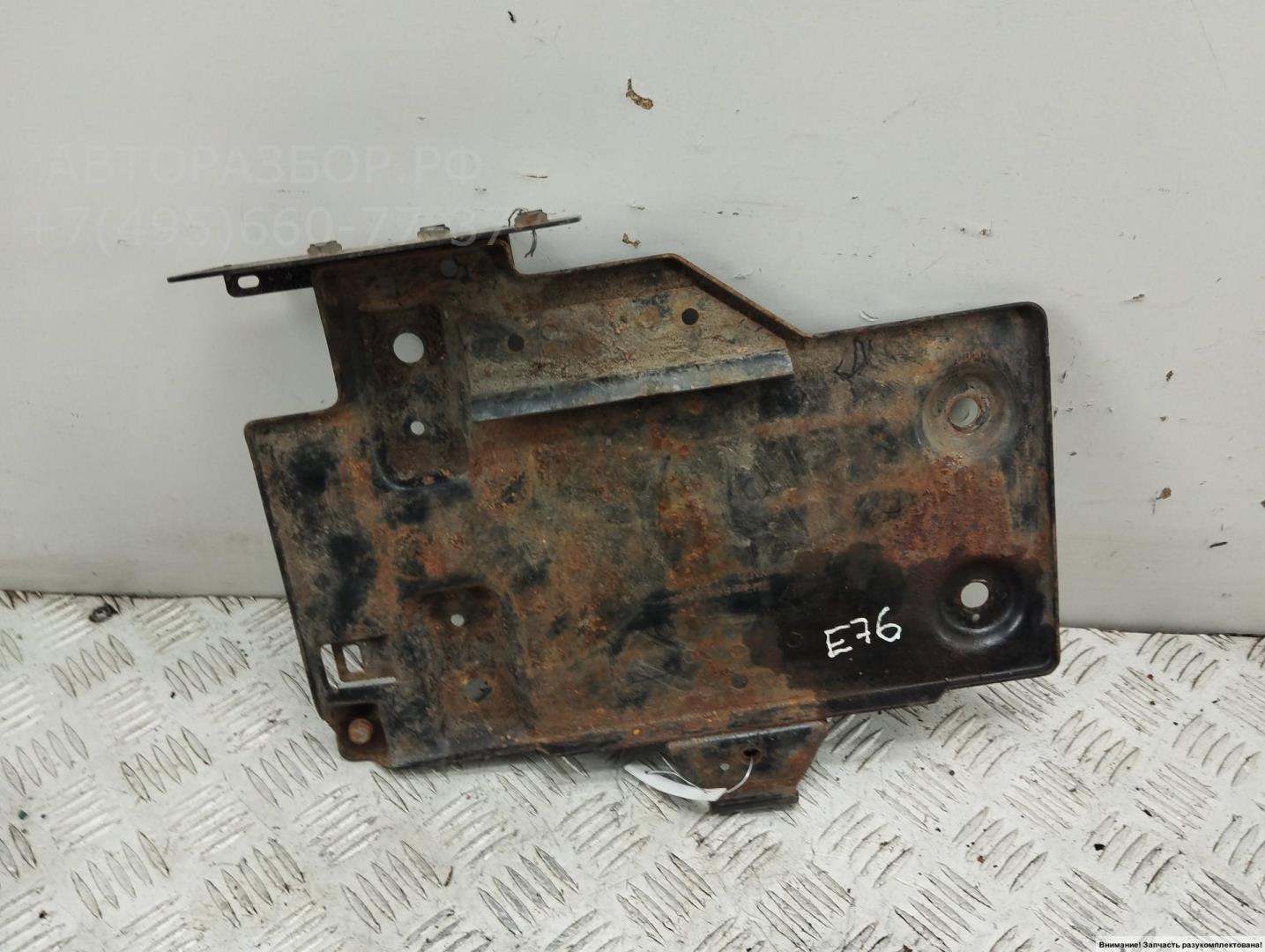 Крепление АКБ (корпус/подставка)