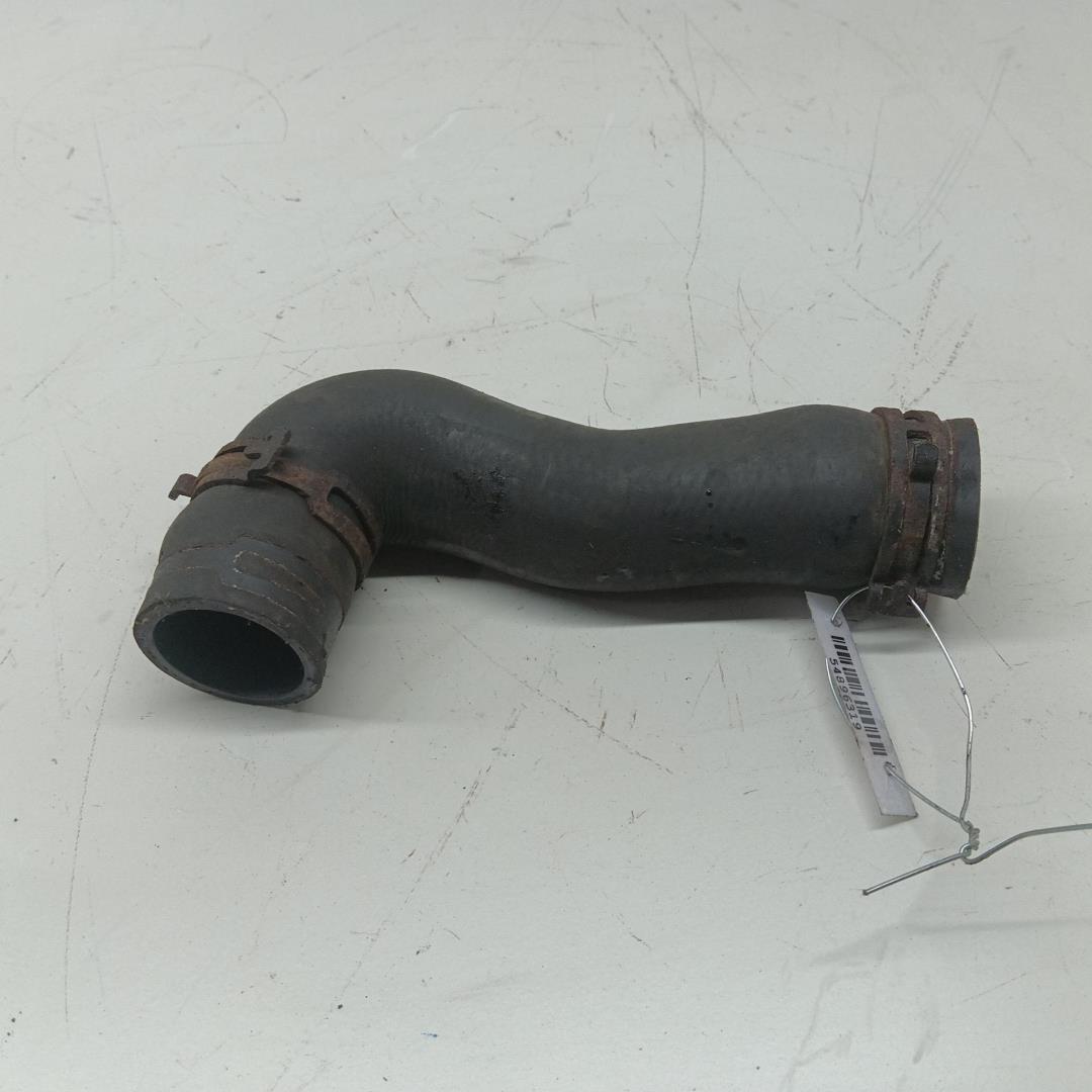 Патрубок радиатора