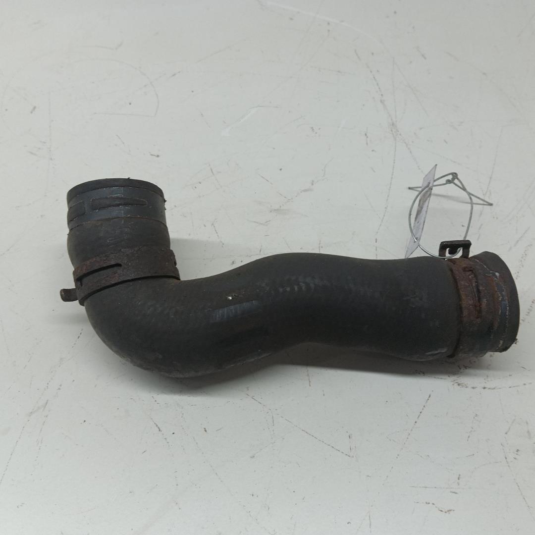 Патрубок радиатора