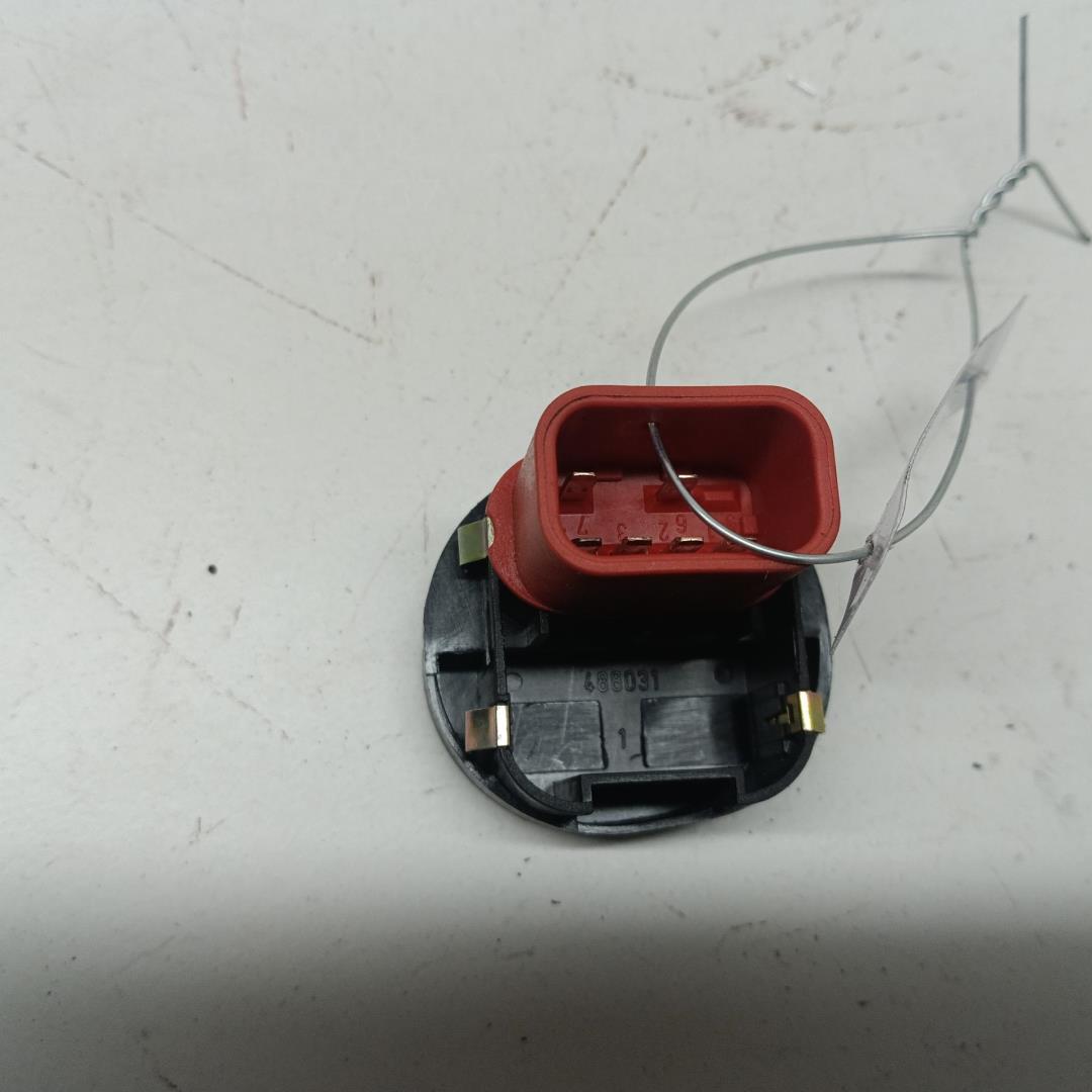 Кнопка стеклоподъемника