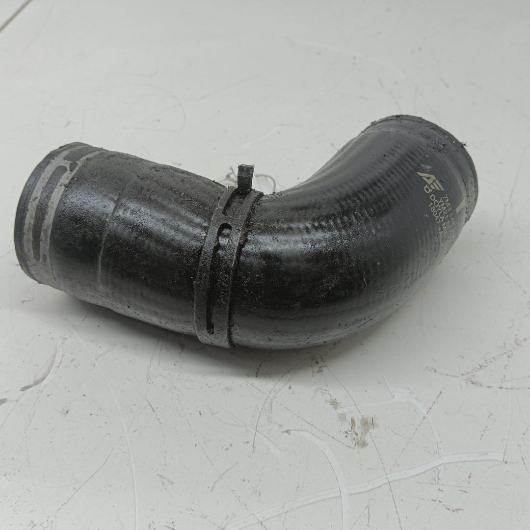 Патрубок интеркулера