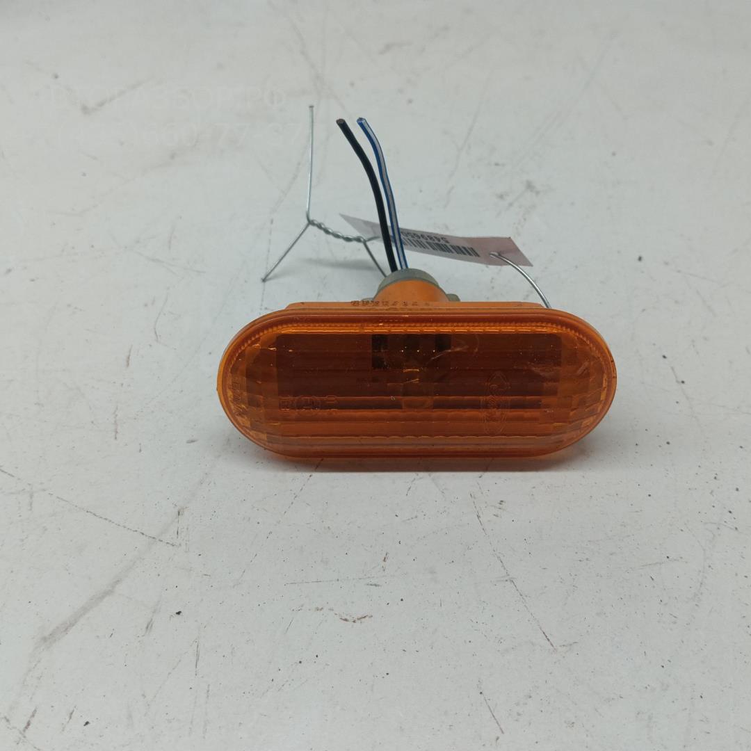 Указатель поворота правый