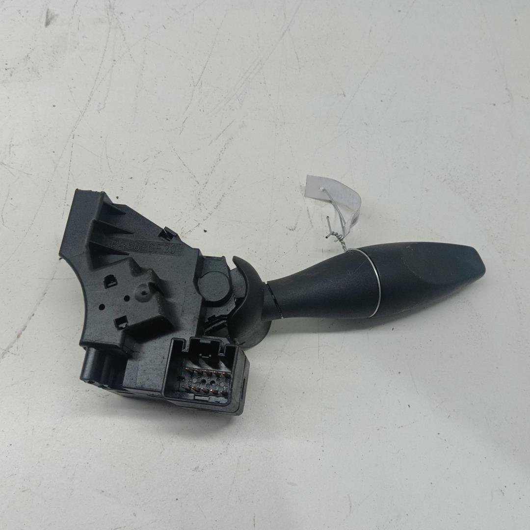 Переключатель поворотов подрулевой