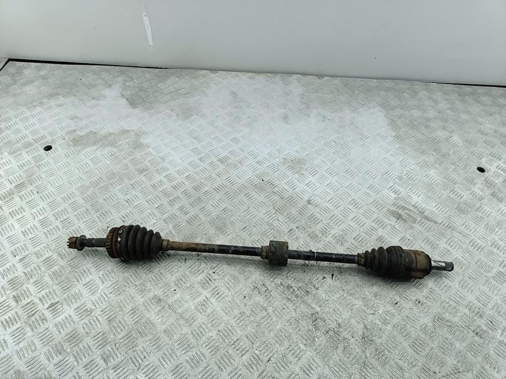 Полуось передняя правая