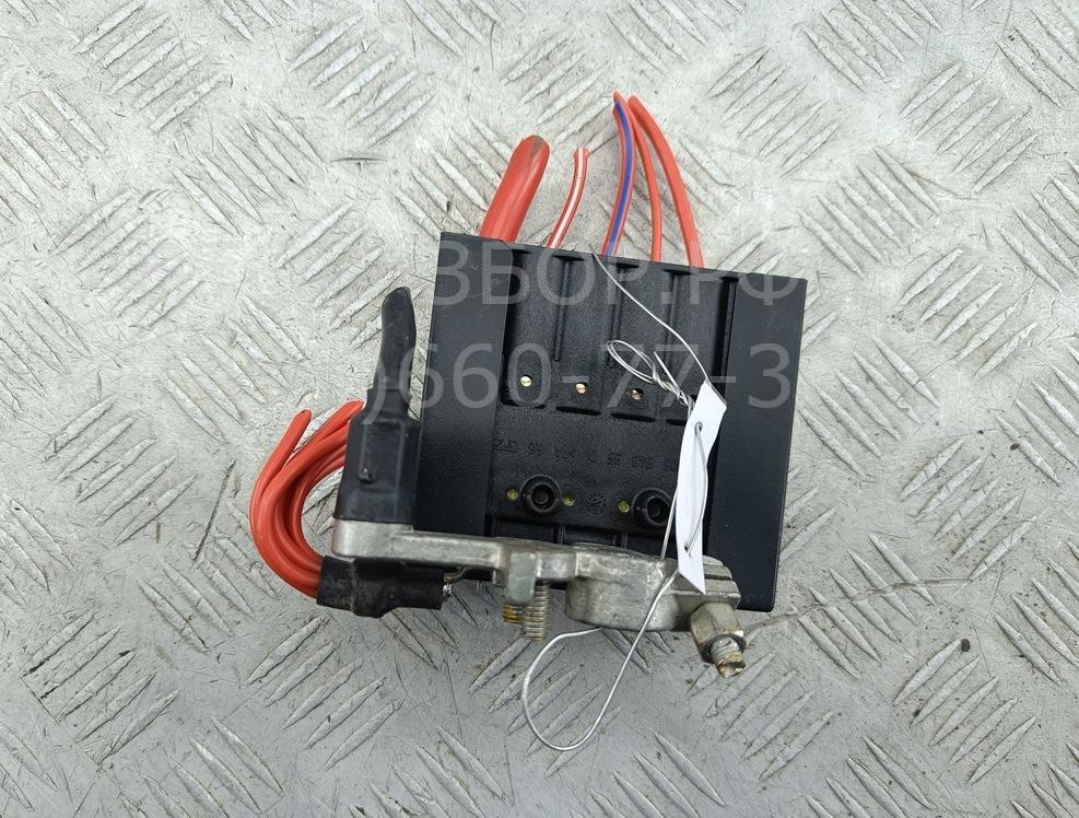 Блок предохранителей