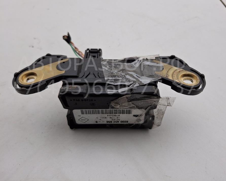 Датчик ускорения