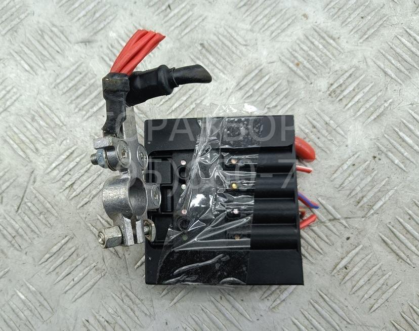 Блок предохранителей