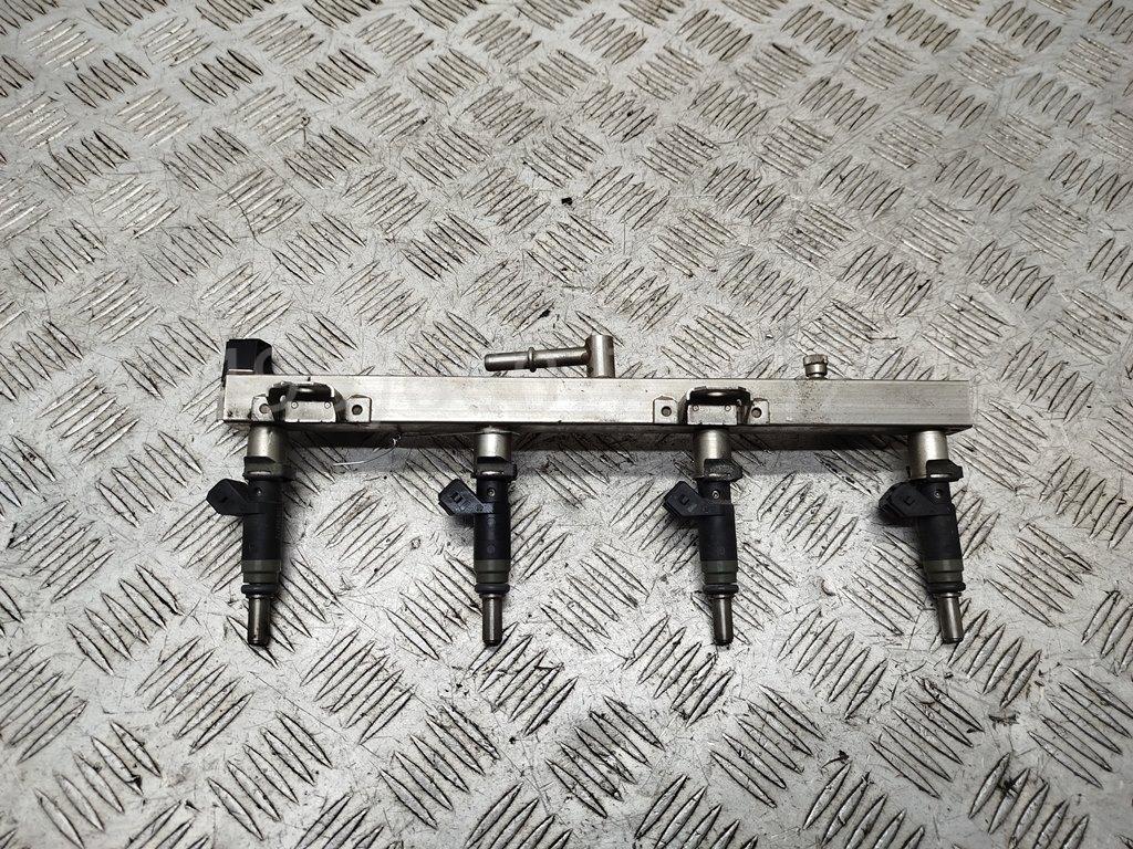 Рейка топливная (рампа)