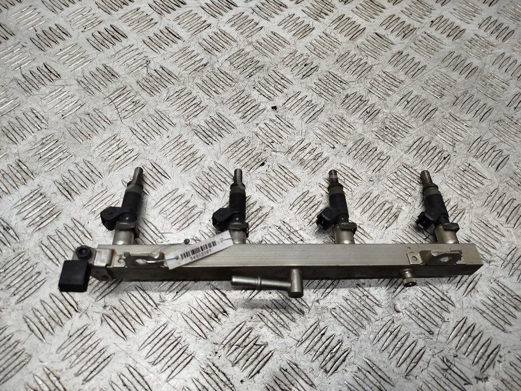 Рейка топливная (рампа)