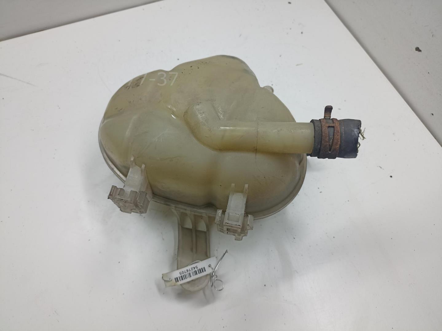 Бачок расширительный