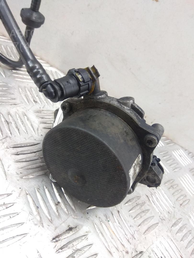 Насос вакуумный