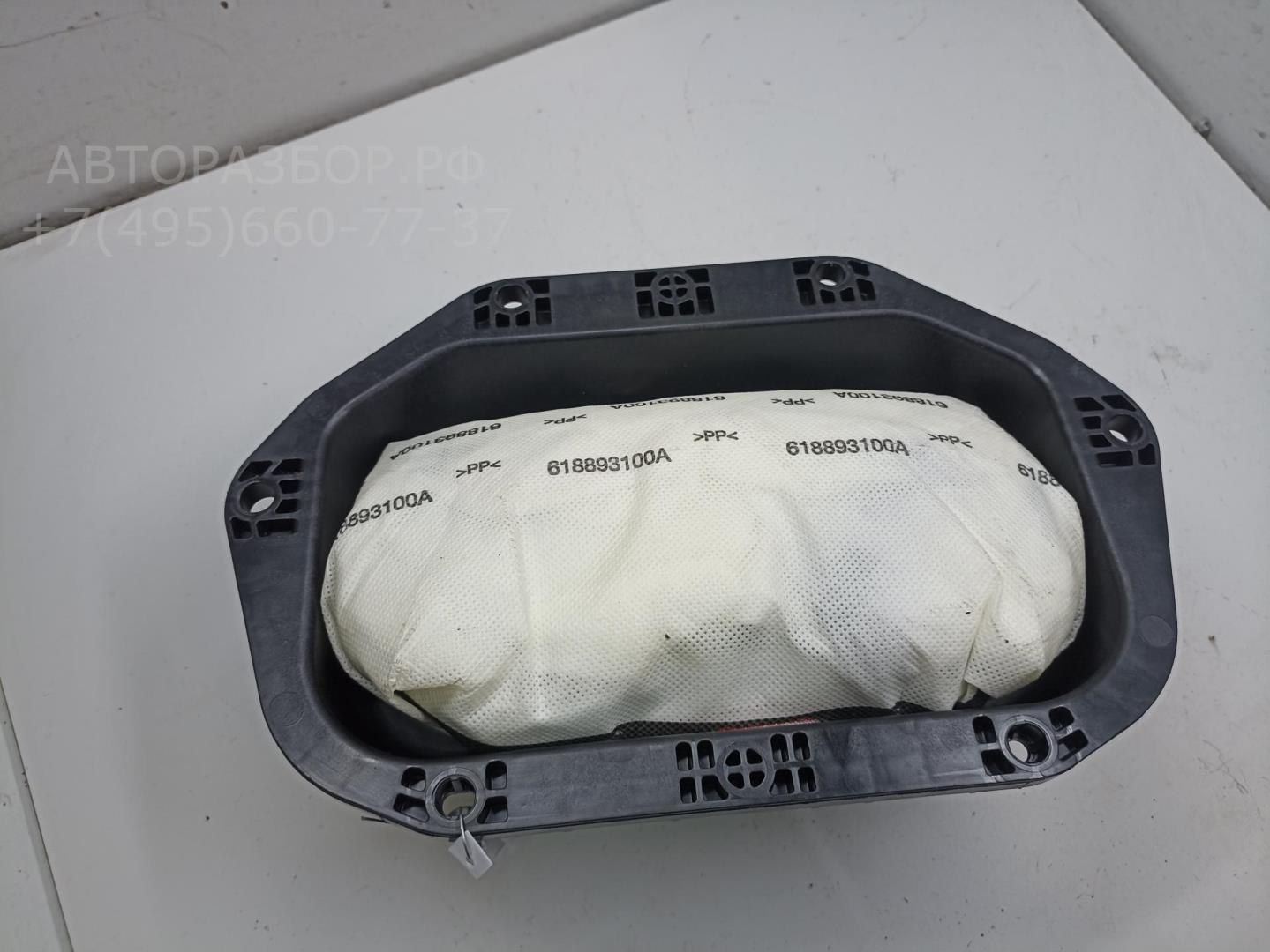 Подушка безопасности пассажирская (в торпедо)