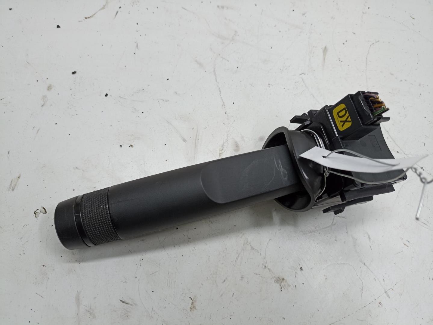 Переключатель поворотов подрулевой