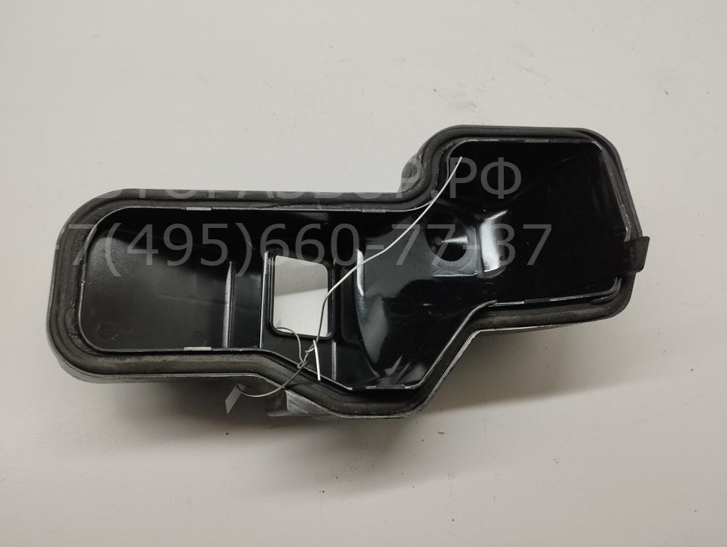 Крышка фары левой