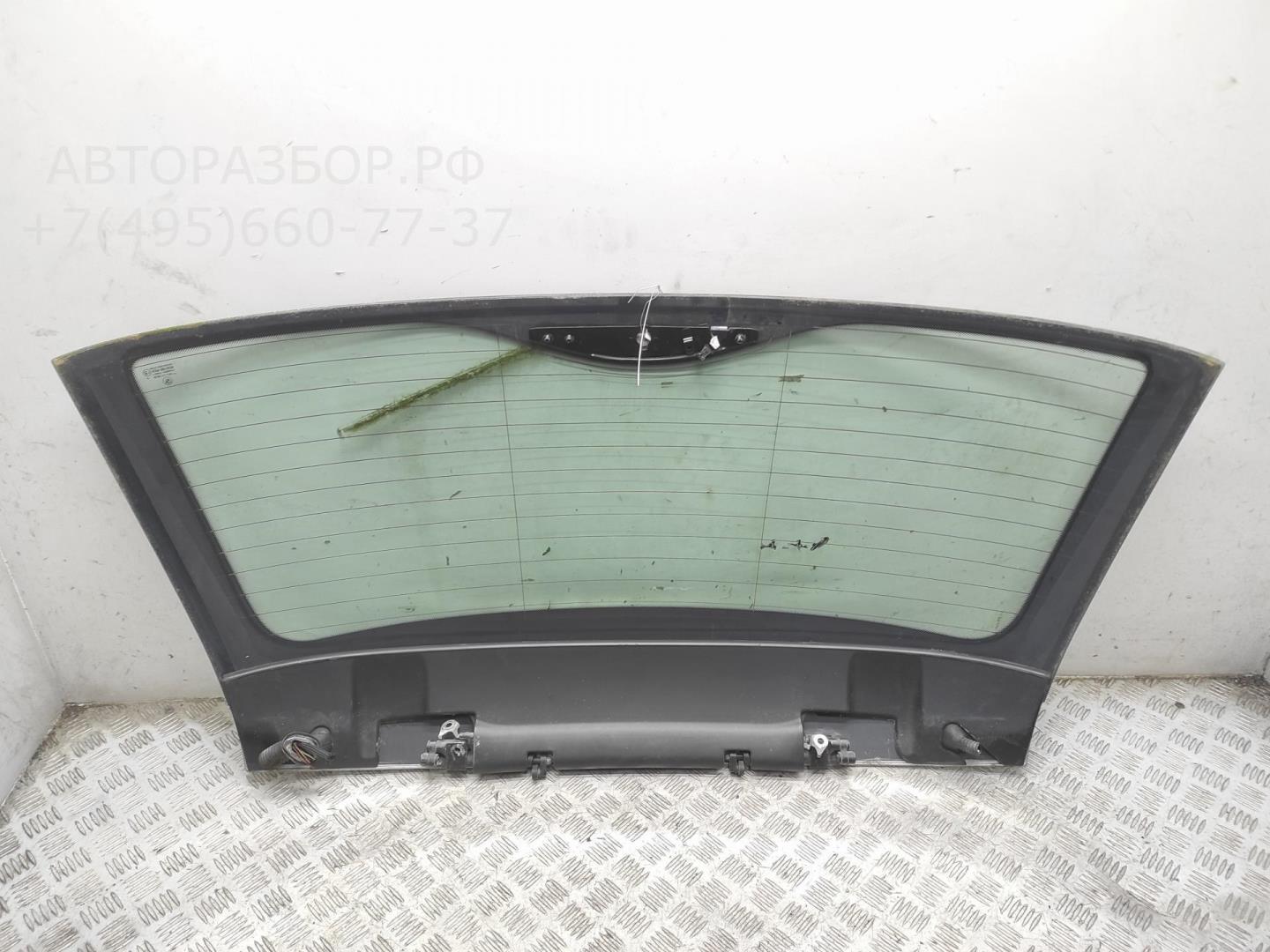 Стекло заднее