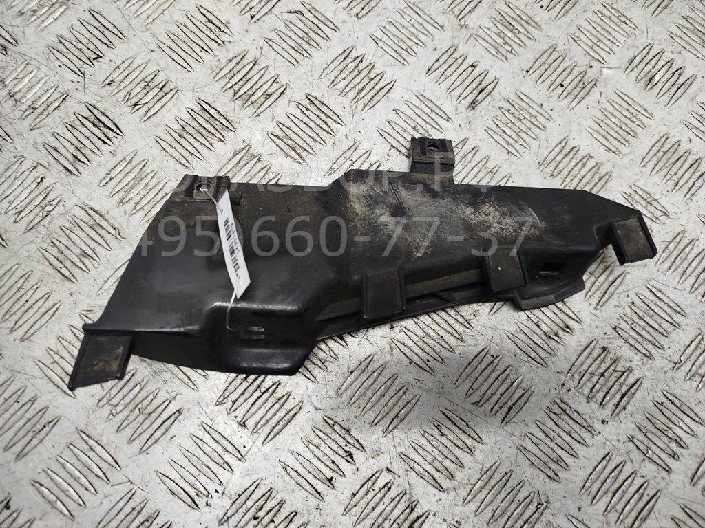 Крепеж фары