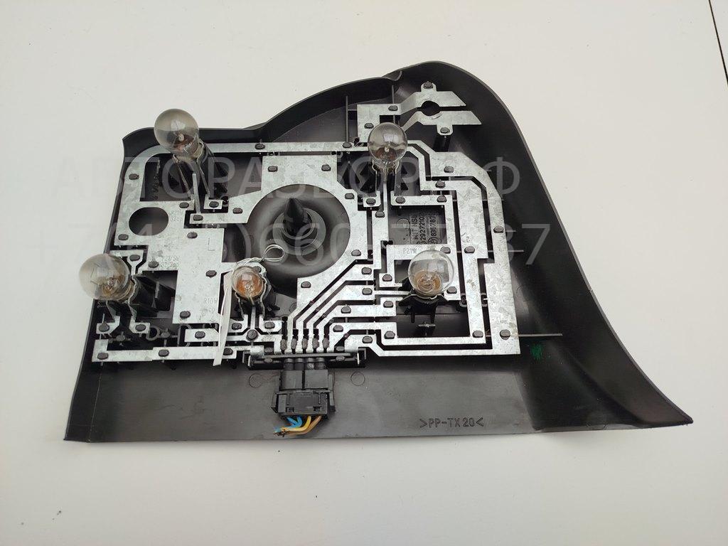 Плата заднего фонаря левого