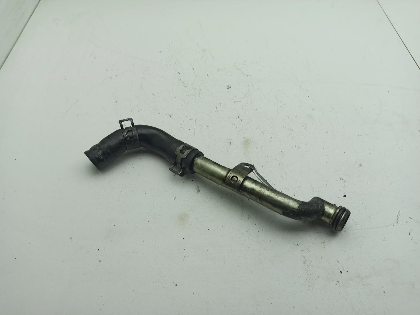 Трубка системы охлаждения