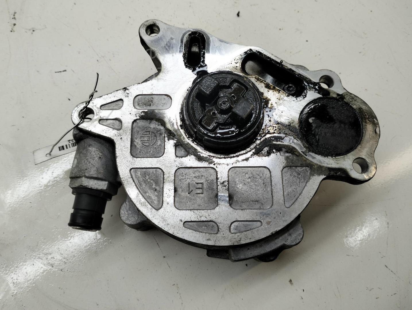 Насос вакуумный