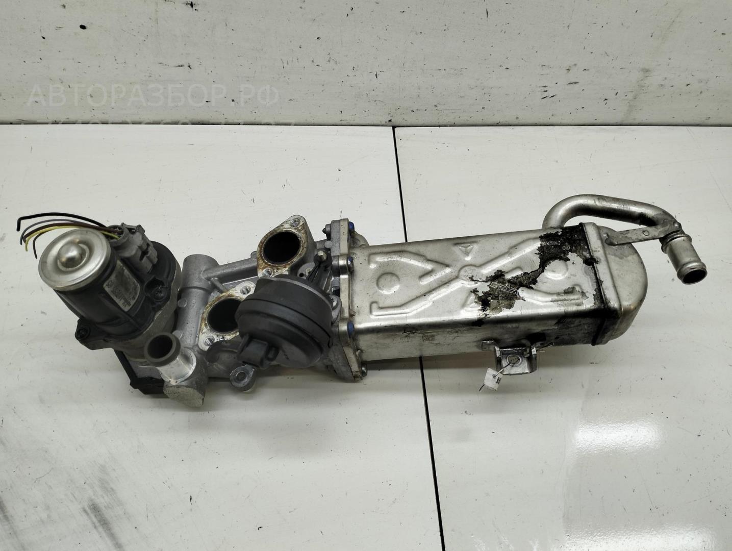 Тройник вентиляции картерных газов