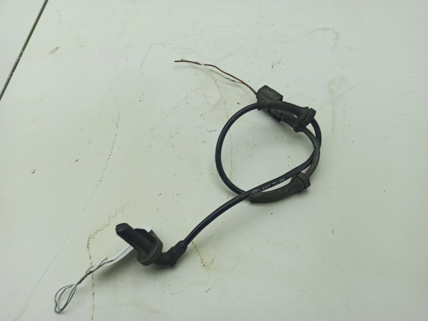 Датчик ABS задний