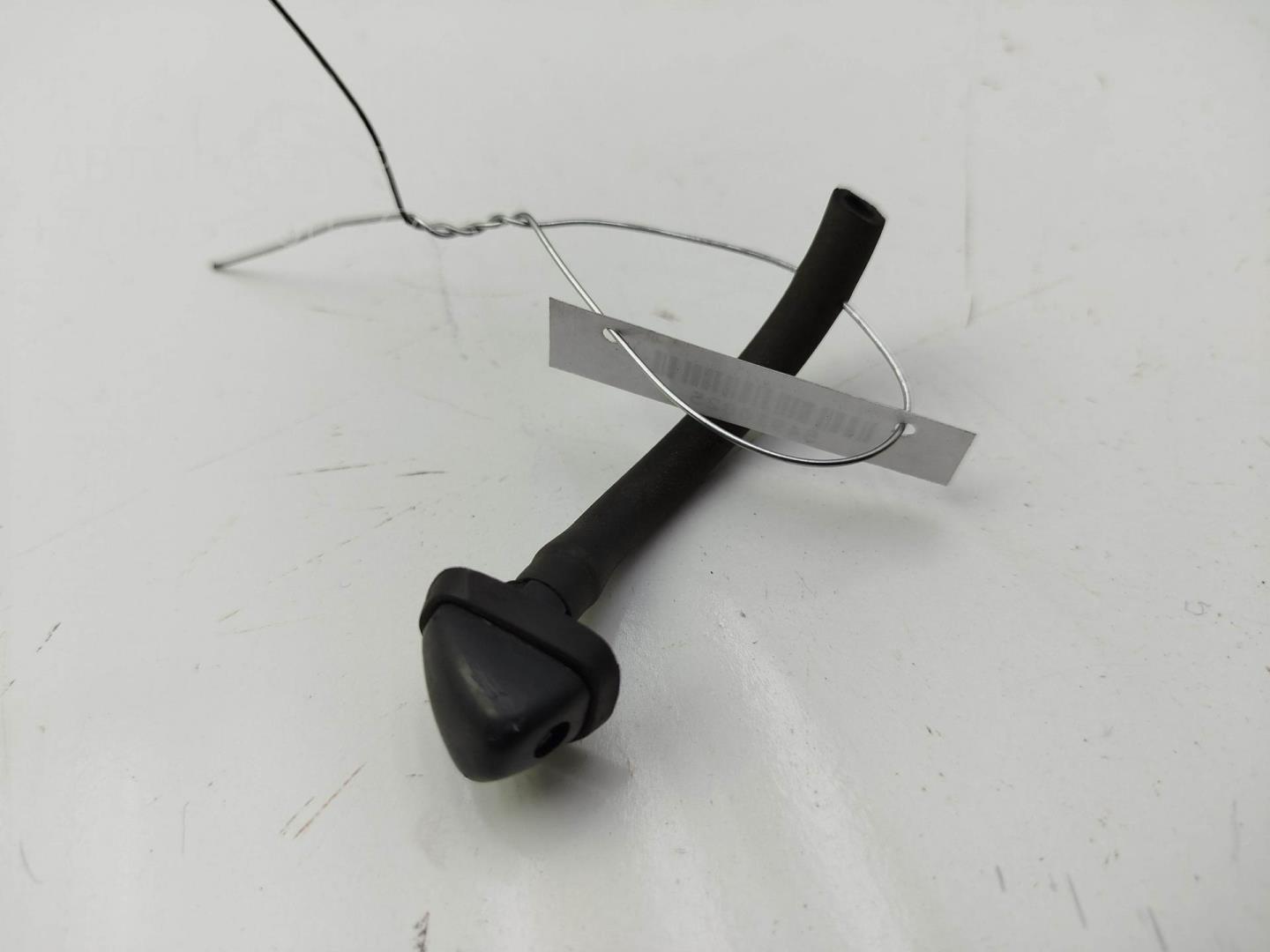 Форсунка омывателя лобового стекла