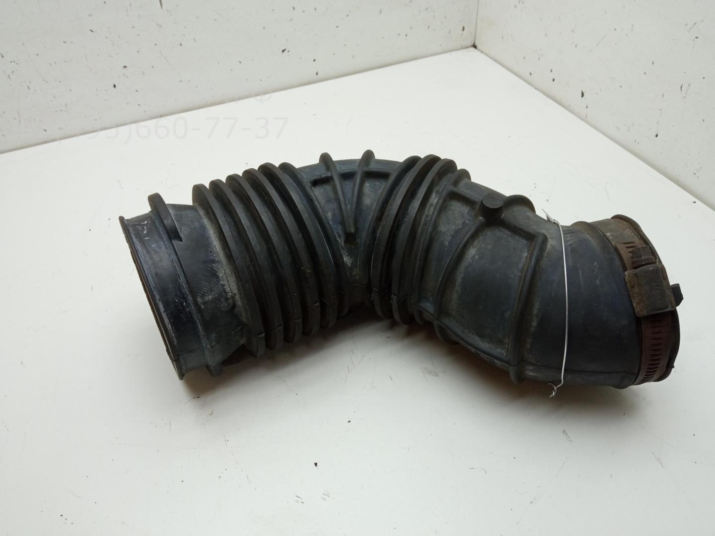 Патрубок воздушного фильтра