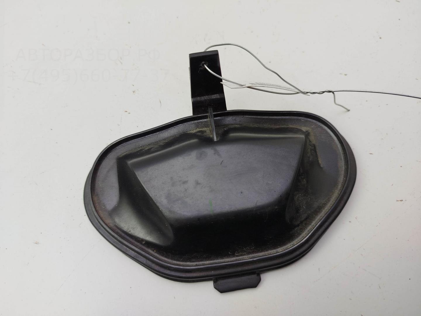 Крышка фары левой