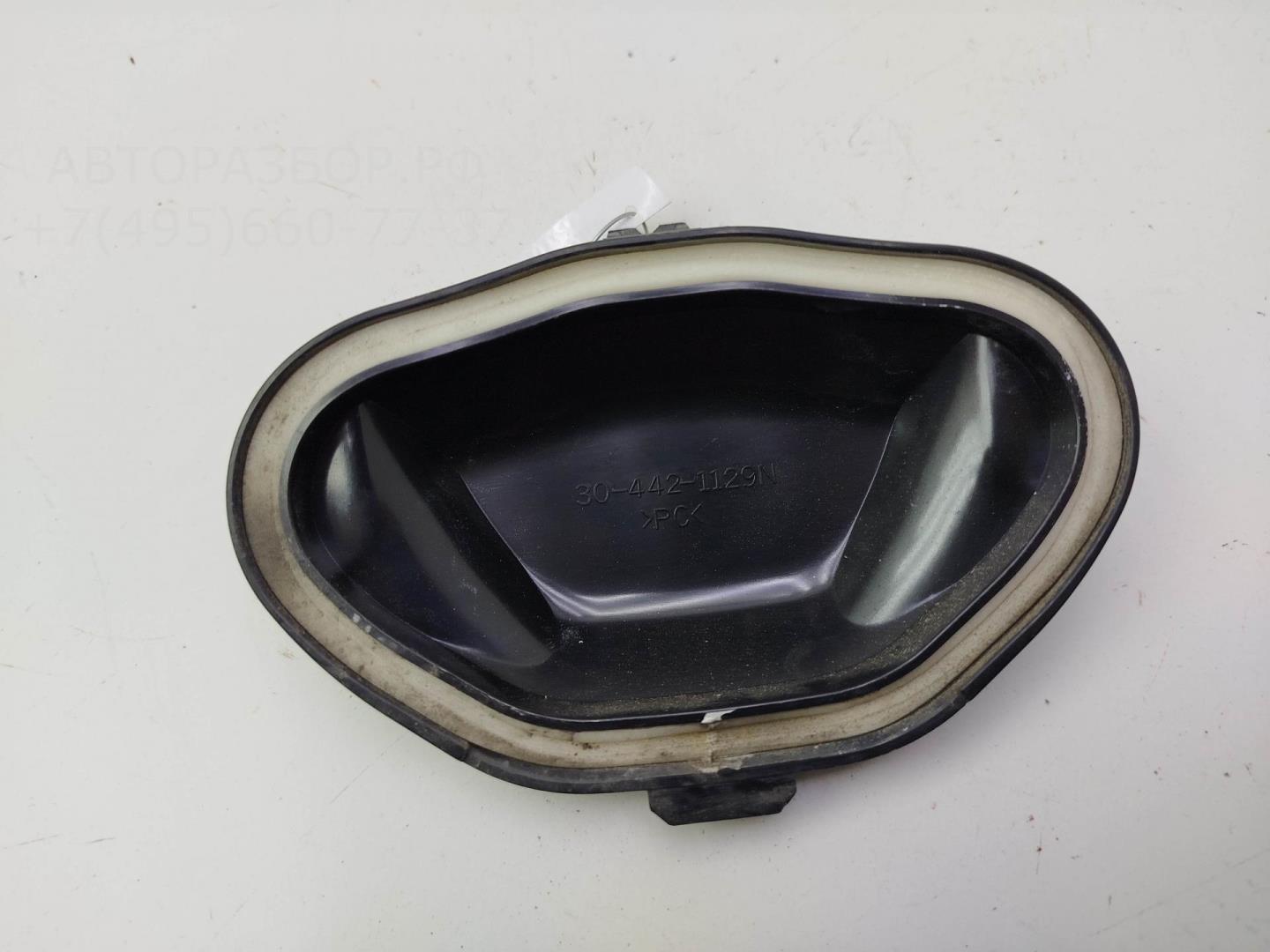 Крышка фары левой