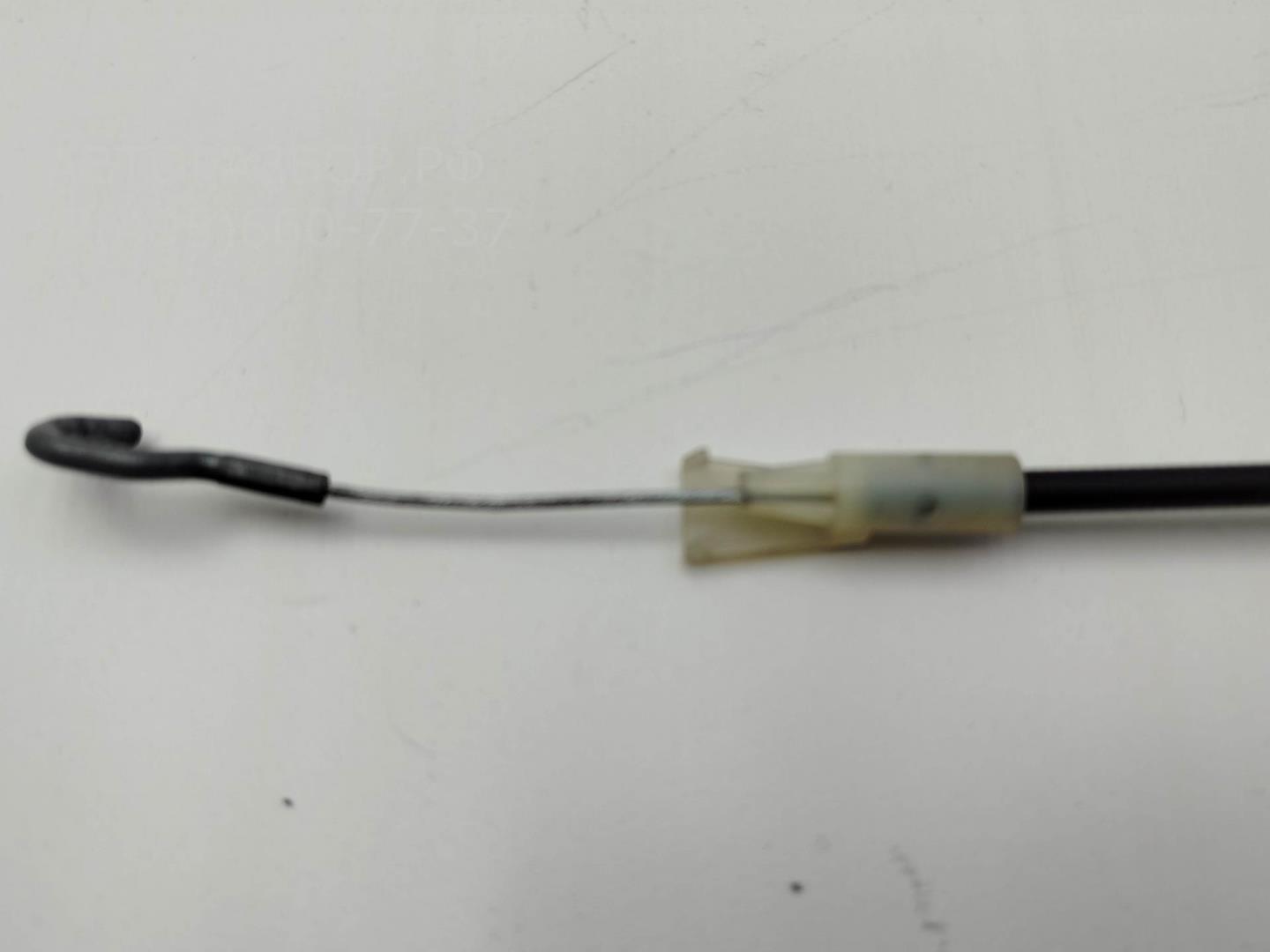 Трос открывания двери