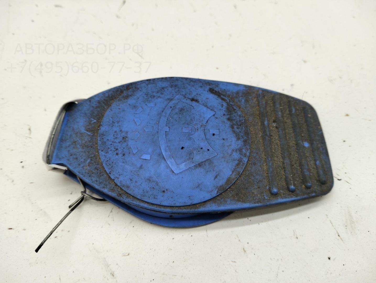 Крышка бачка омывателя