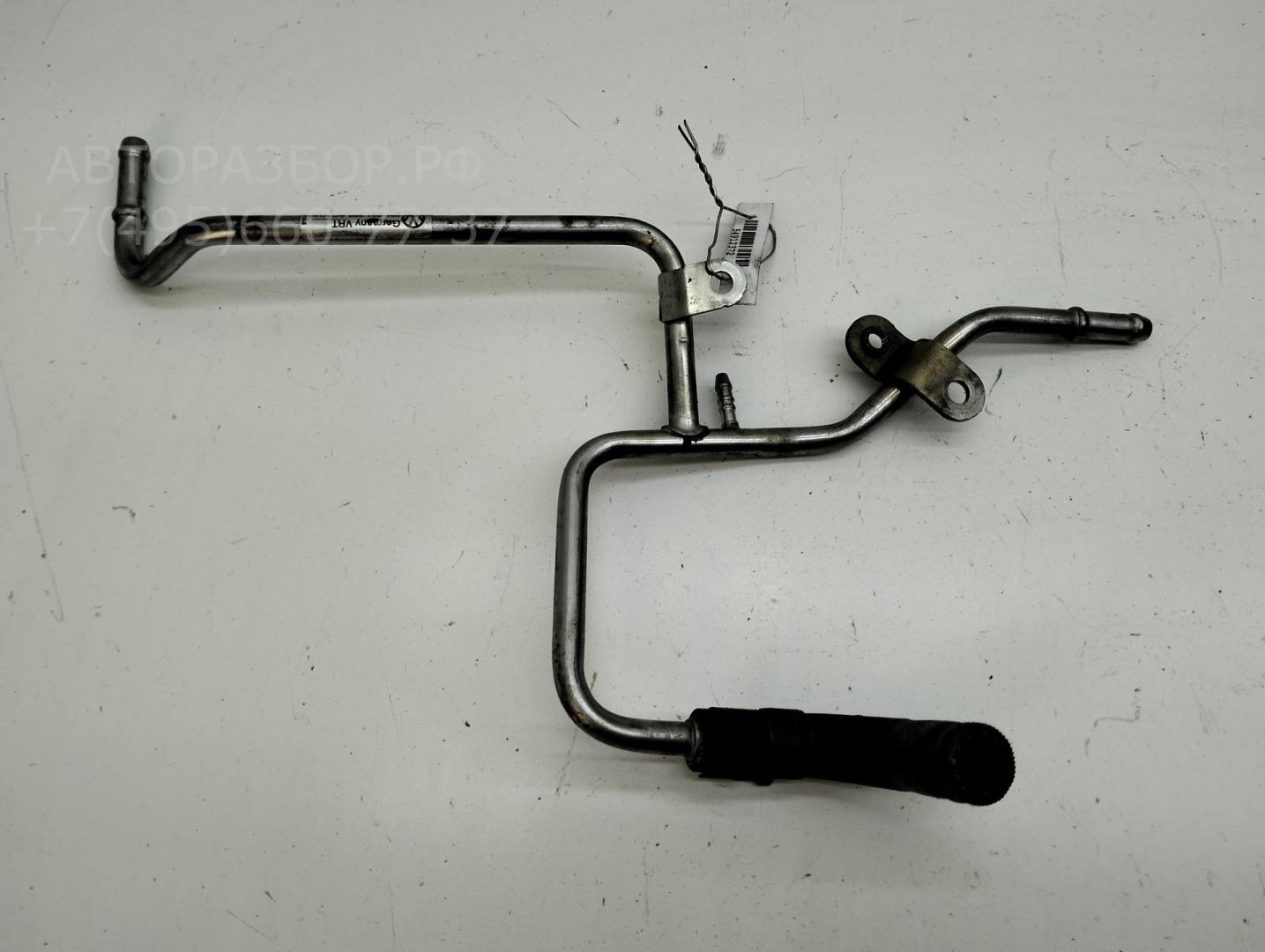 Трубка топливная