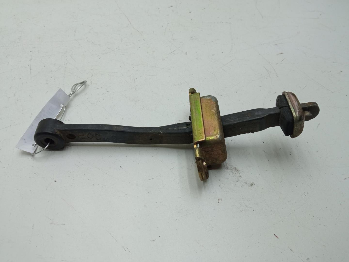 Ограничитель двери