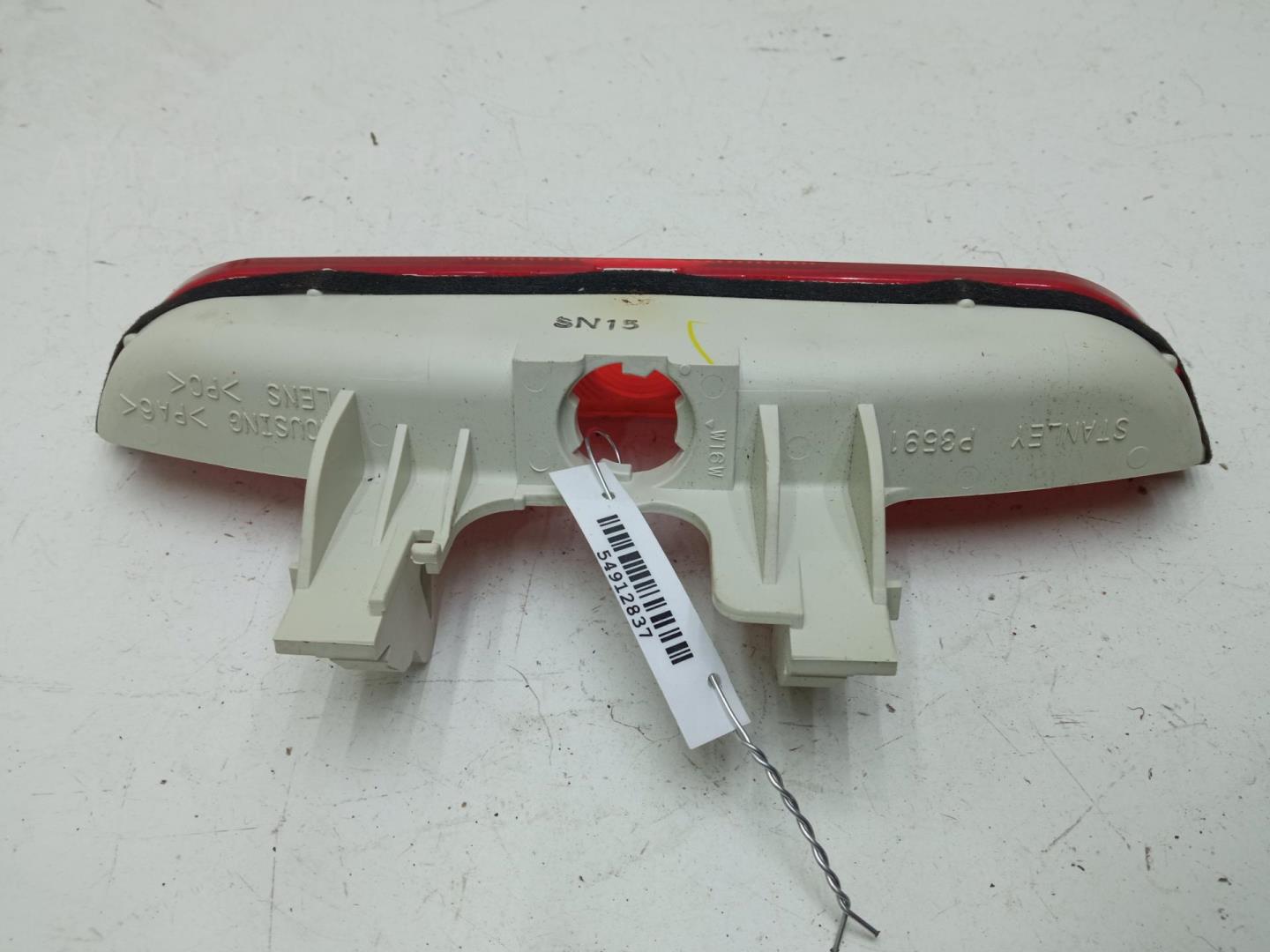 Фонарь задний (стоп сигнал)