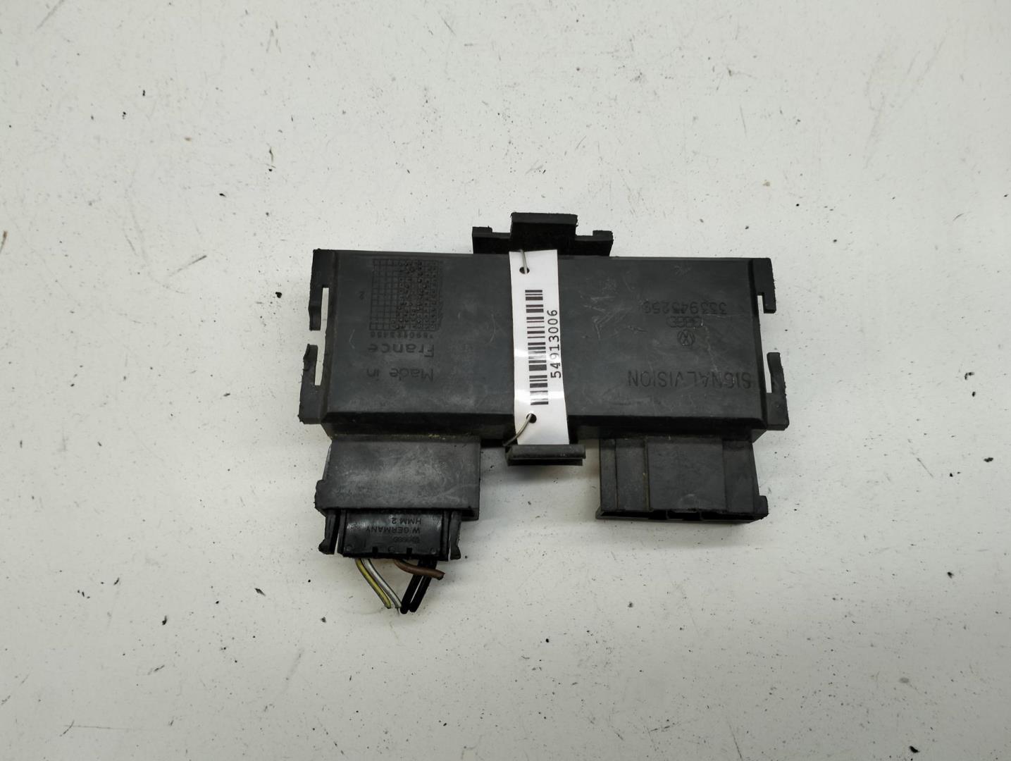 Плата заднего фонаря левого