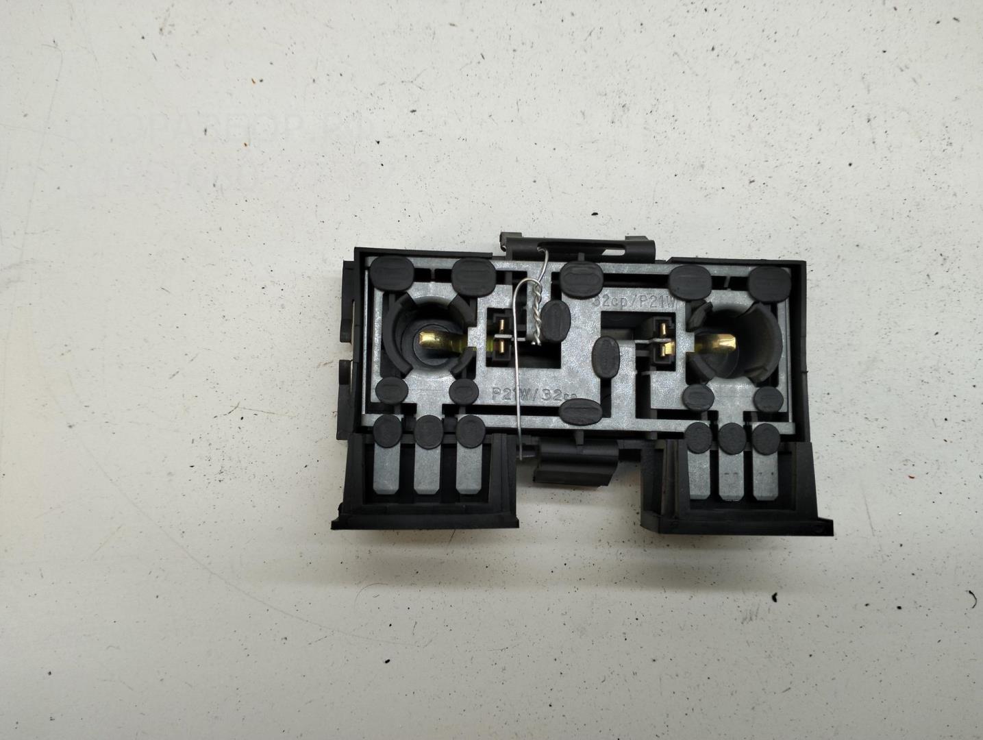 Плата заднего фонаря правого