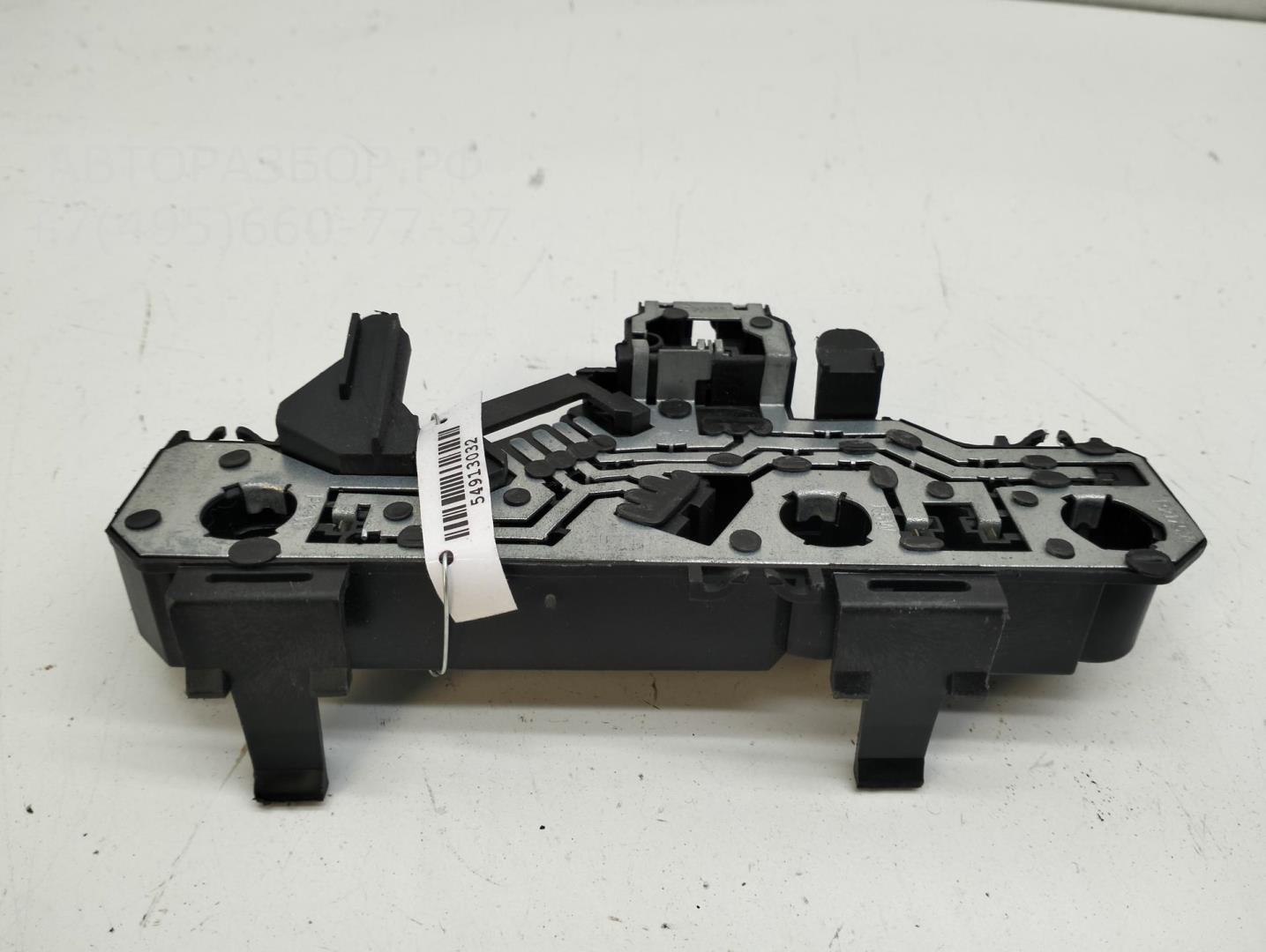 Плата заднего фонаря левого