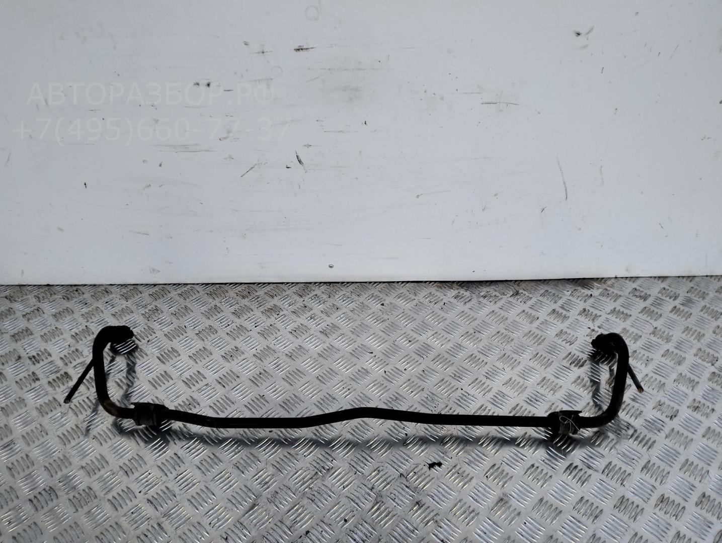 Стабилизатор передний