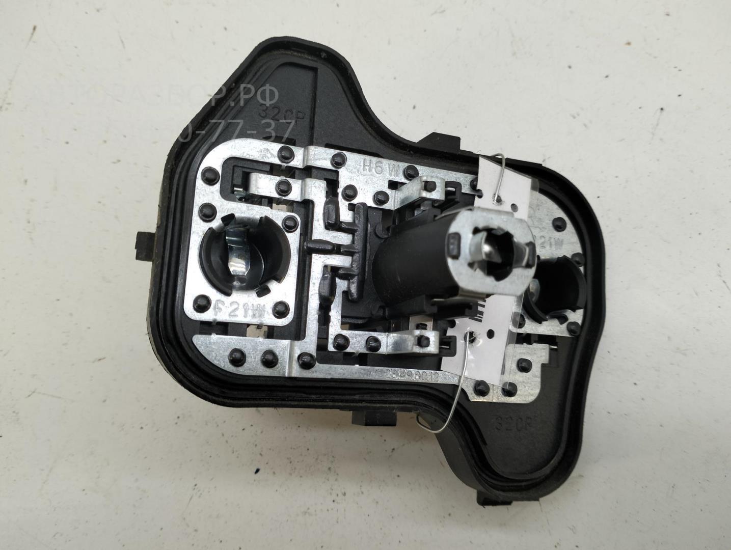 Плата заднего фонаря правого