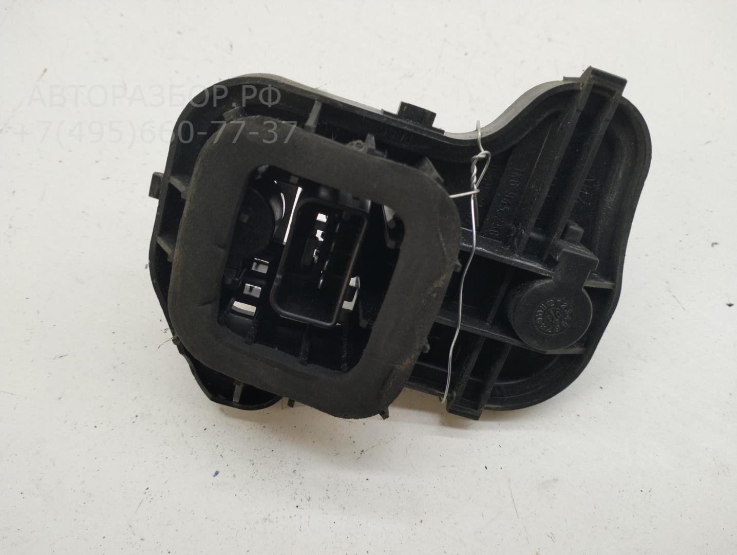 Плата заднего фонаря правого