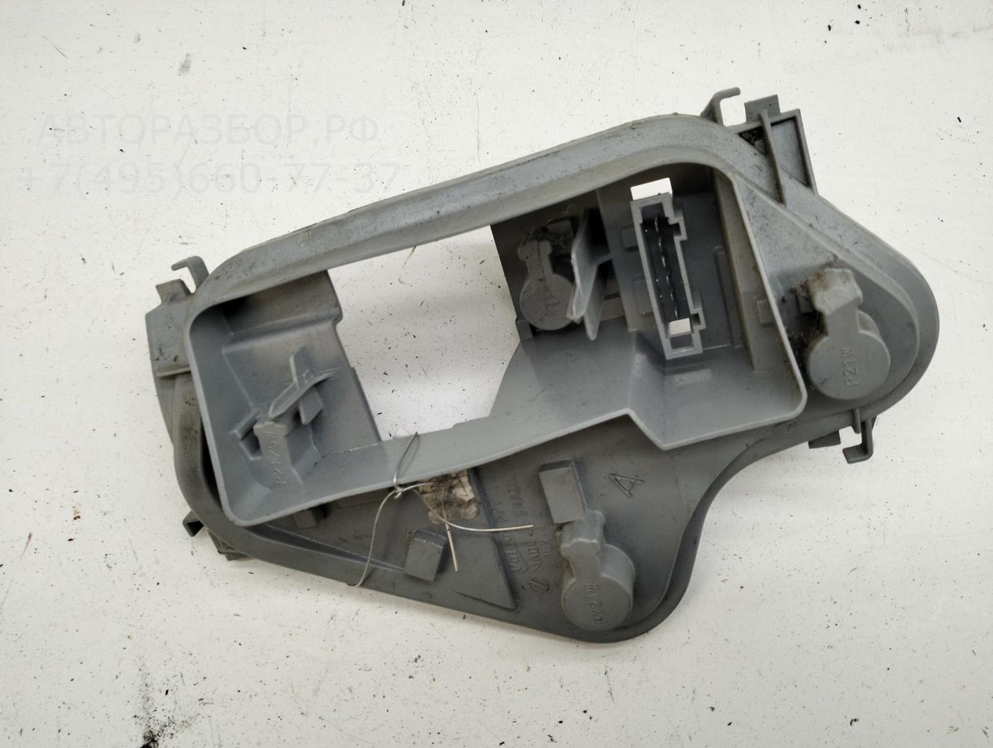 Плата заднего фонаря правого