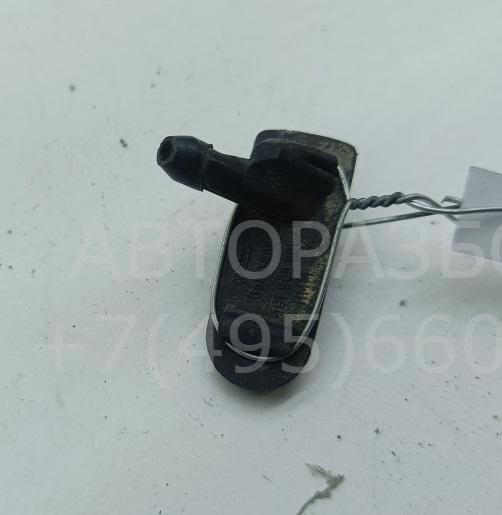 Форсунка омывателя лобового стекла