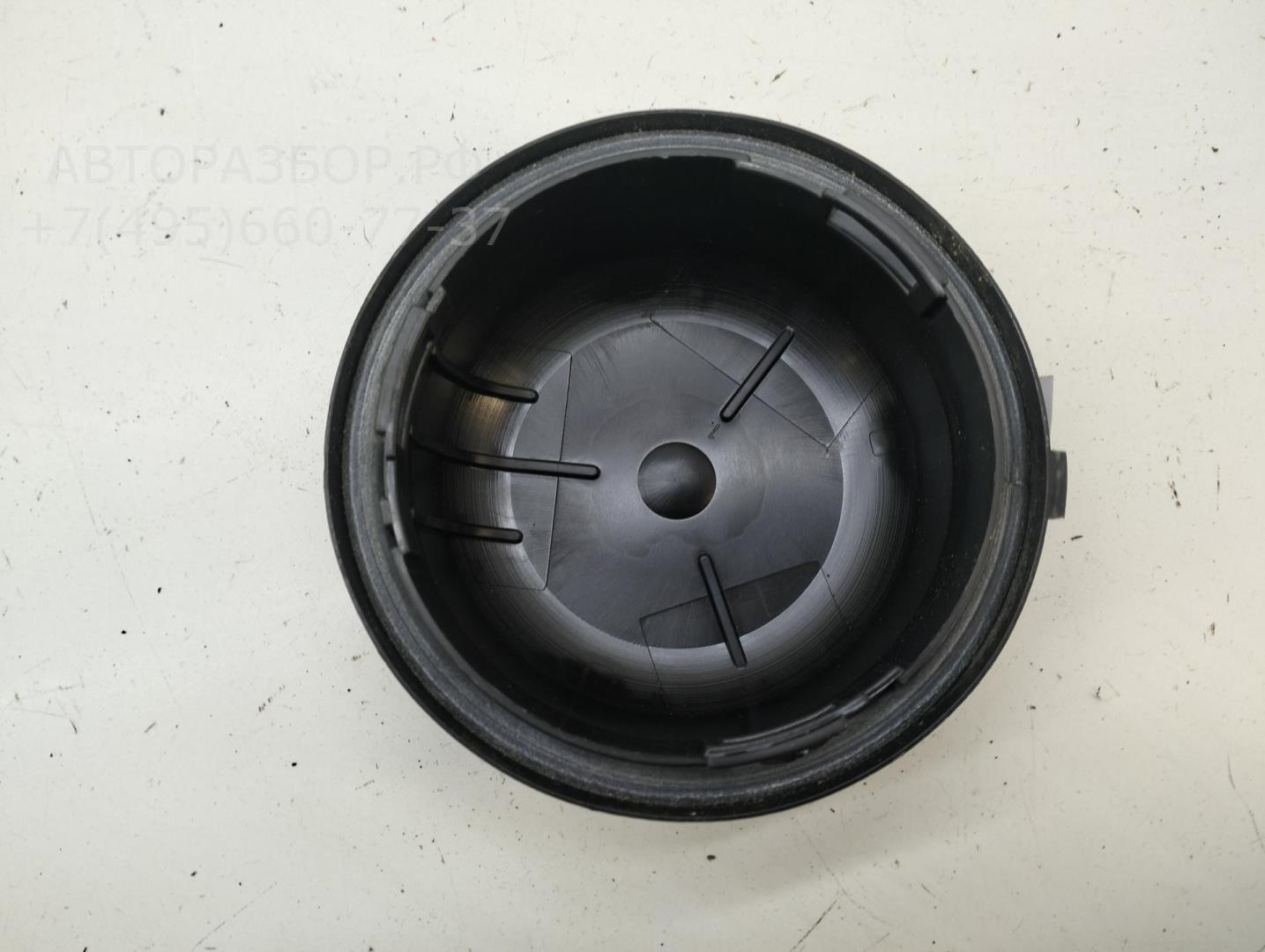 Крышка фары левой